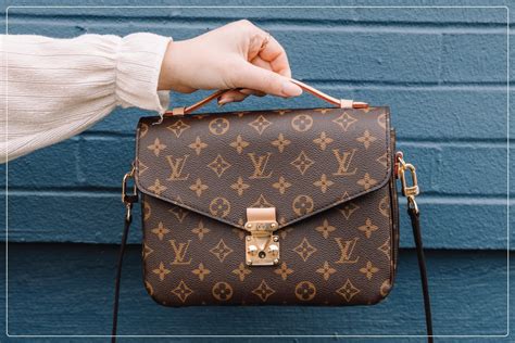 99 of louis vuitton bags are fake|authenticate a louis vuitton bag.